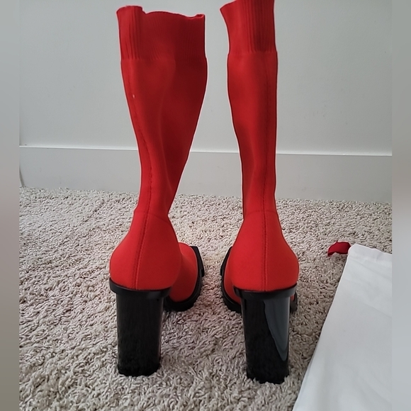 Alexander McQueen Red Sock Boots Size 39.5 - Picture 4 of 10